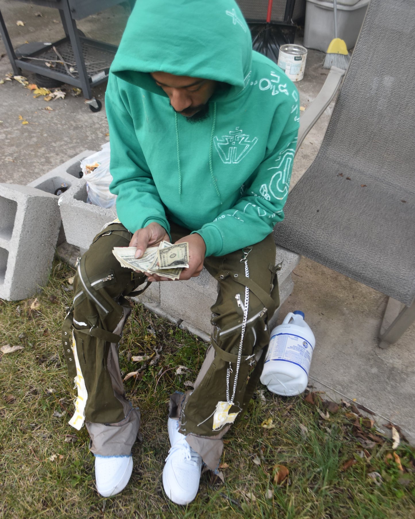 Hooded sweat shirt (GRN)