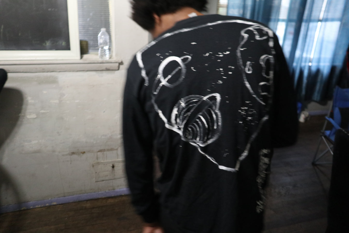Logo long sleeved